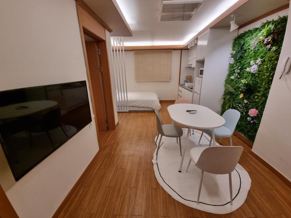 Complace H Seoul Eksteriør billede