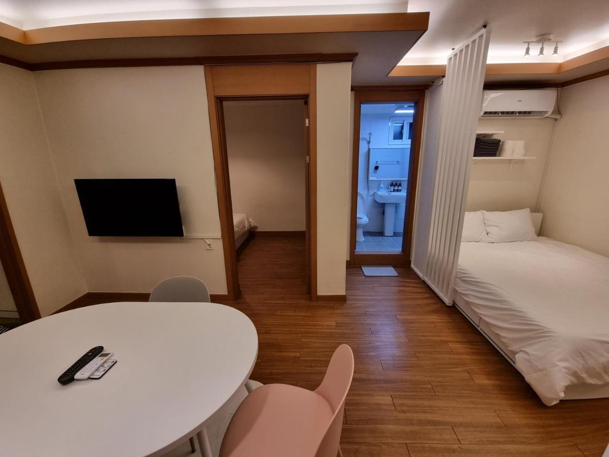 Complace H Seoul Eksteriør billede