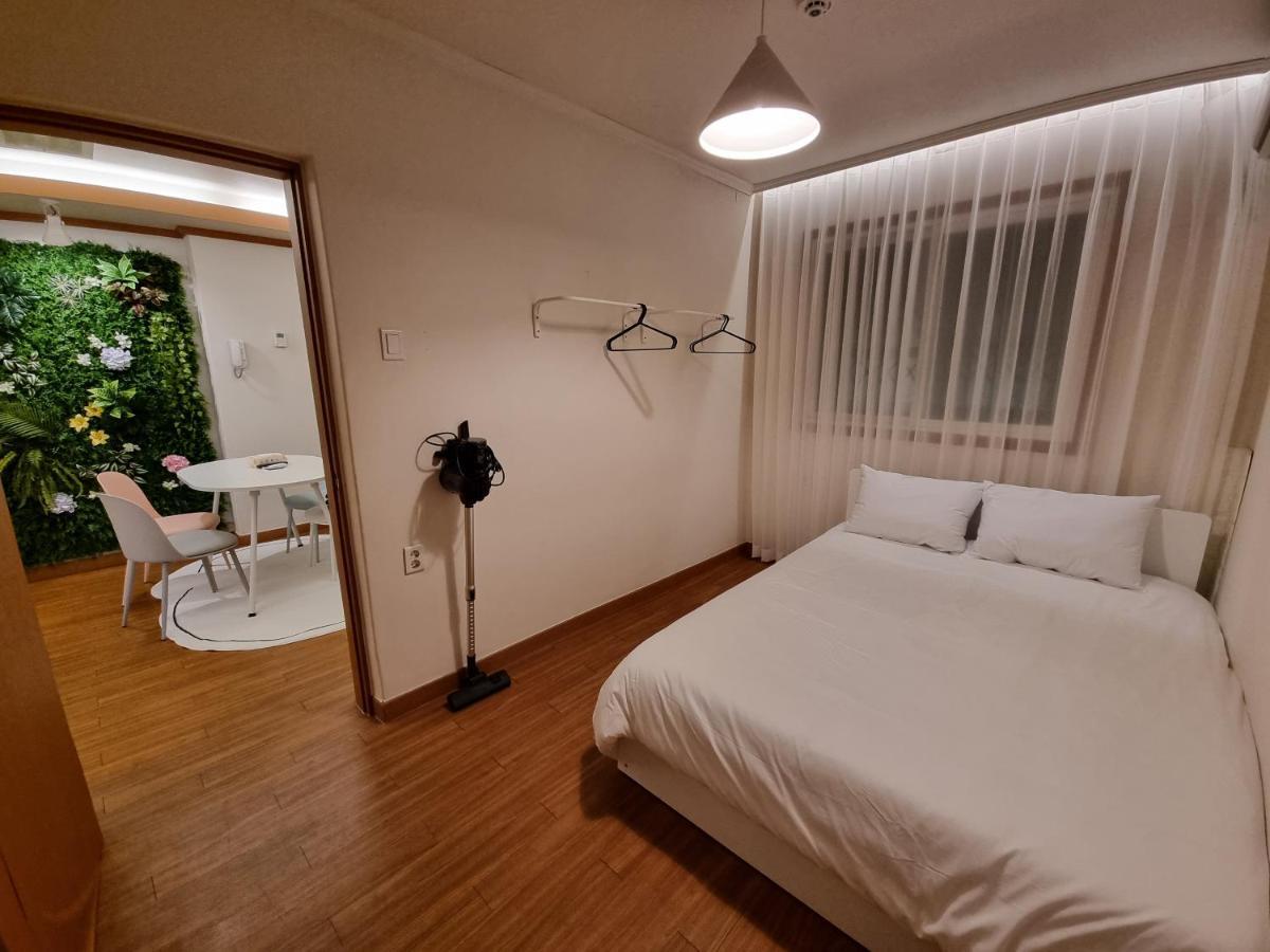 Complace H Seoul Eksteriør billede