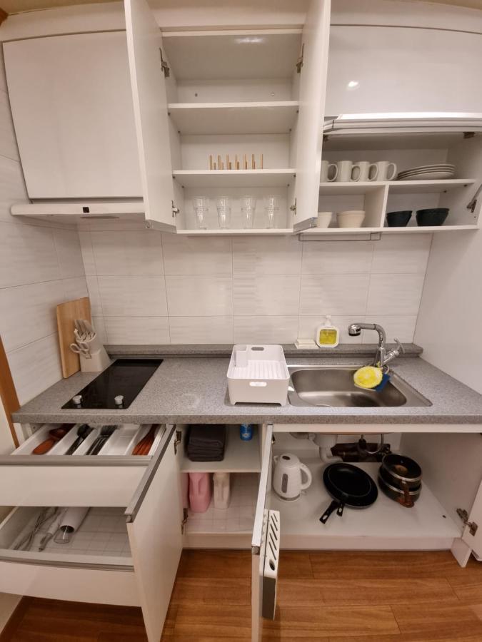 Complace H Seoul Eksteriør billede
