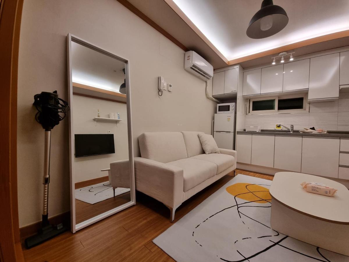 Complace H Seoul Eksteriør billede