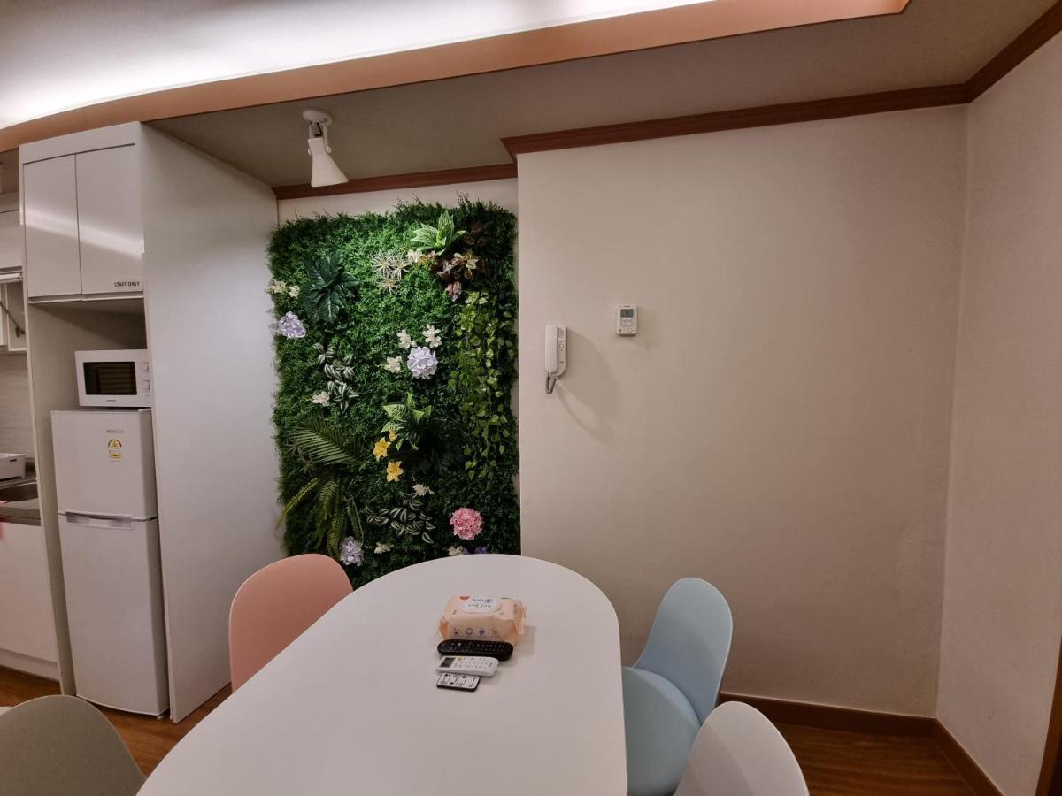 Complace H Seoul Eksteriør billede