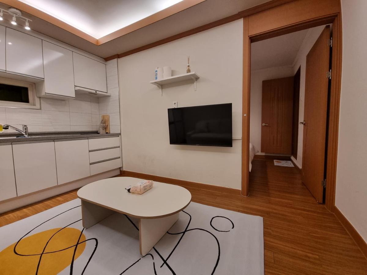 Complace H Seoul Eksteriør billede